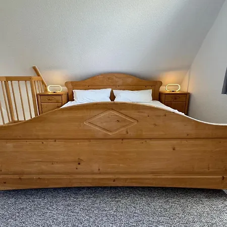 Apartment Auf Zwei Ebenen Mit Terrasse Gaegelow