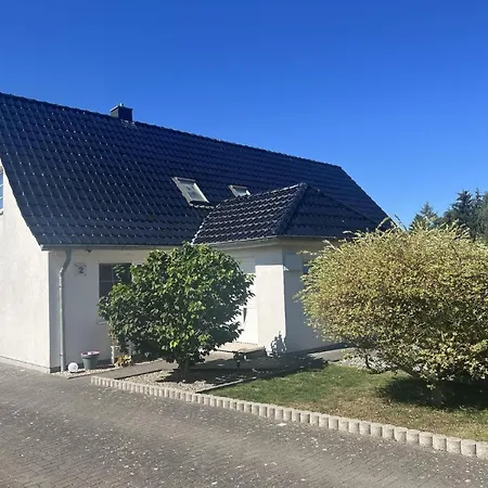 Auf Zwei Ebenen Mit Terrasse * Gaegelow
